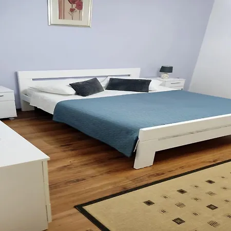 2 Bedroom In Rabac